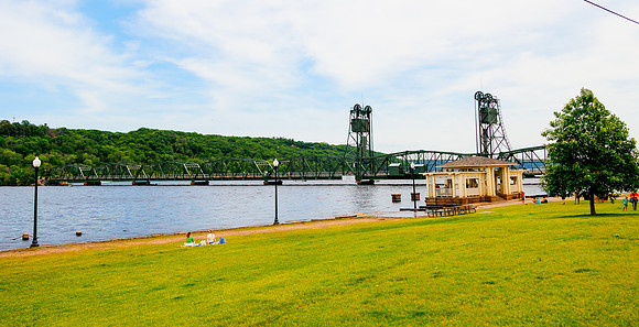R6225834_5_6