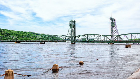 R6225846_7_8