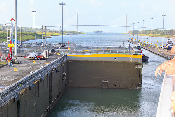 I72_3251