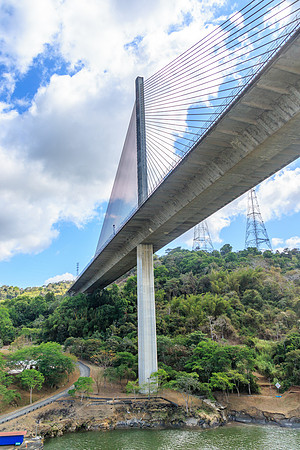 I72_3074