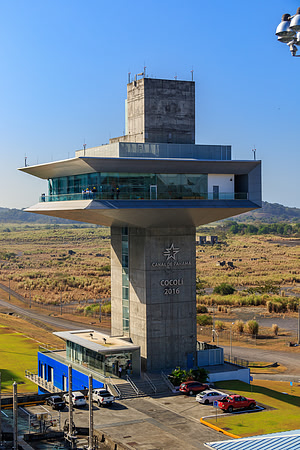 I72_3008