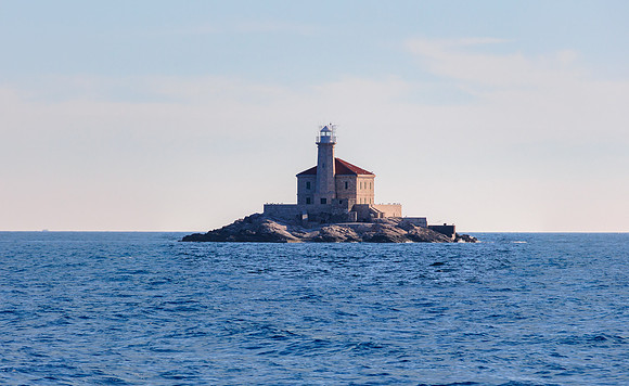 R6224798_799_800