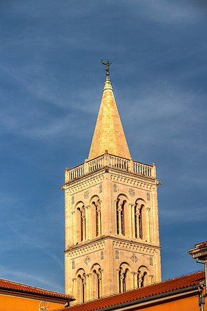 R6225357_8_9
