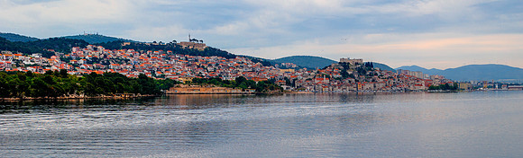 R6226443_4_5