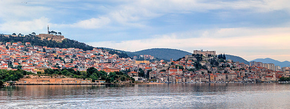 R6226449_50_51