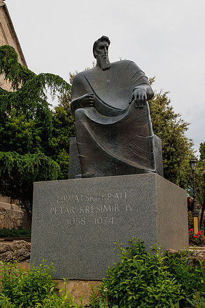 R6226484