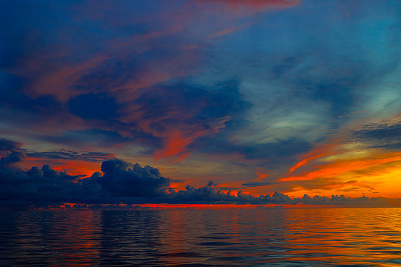 R6225867_8_9