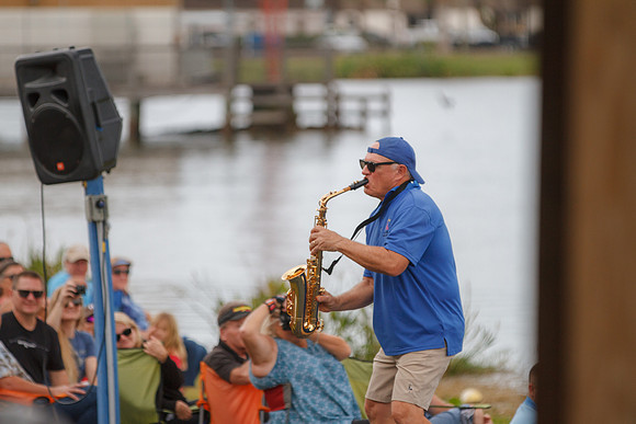 _7U_8097