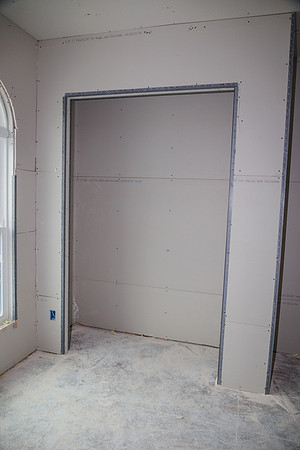 R6220932