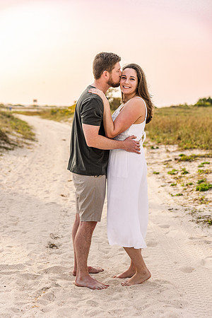 Karisa-Denae-Photography-Sand-Key-Engagement-Photos-5