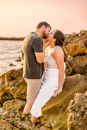Karisa-Denae-Photography-Sand-Key-Engagement-Photos-31