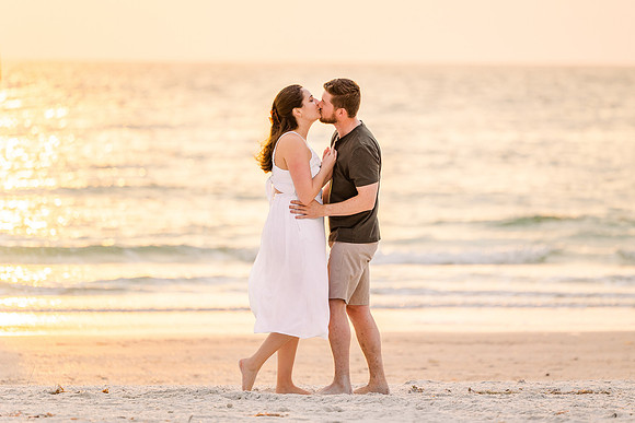 Karisa-Denae-Photography-Sand-Key-Engagement-Photos-54