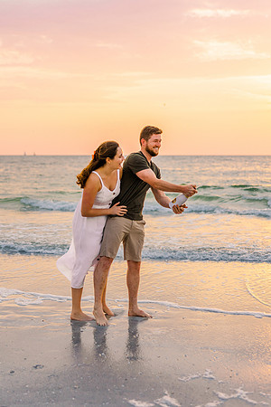 Karisa-Denae-Photography-Sand-Key-Engagement-Photos-57