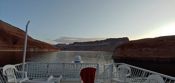 0905190710_HDR