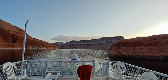 0905190710_HDR